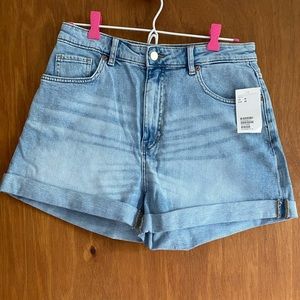 H&M DENIM SHORTS NWT